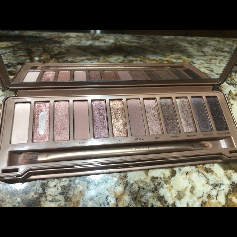 Urban Decay Naked3